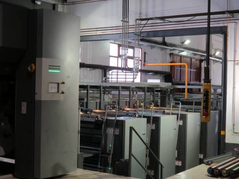 Ancho de impresión de hasta 1450 mm.