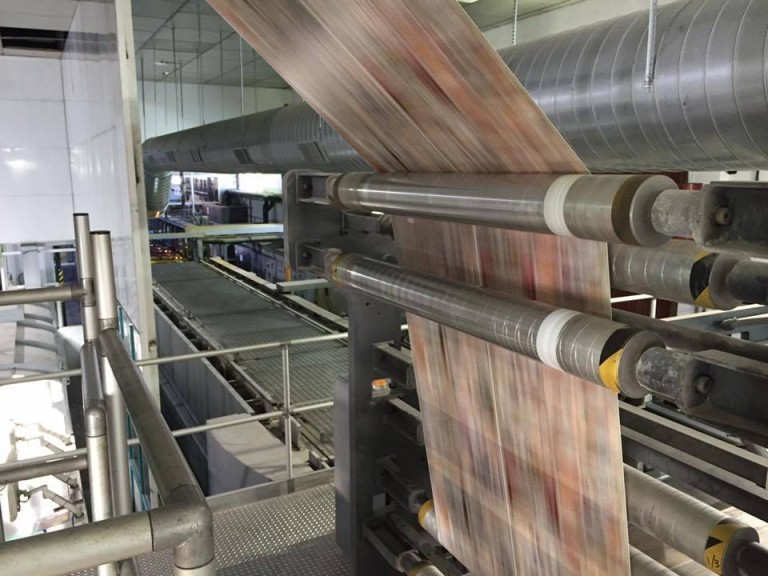 Impresión en múltiples gramajes y tipos de papel.